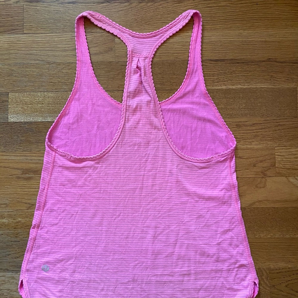lululemon singlet scallop tank top
